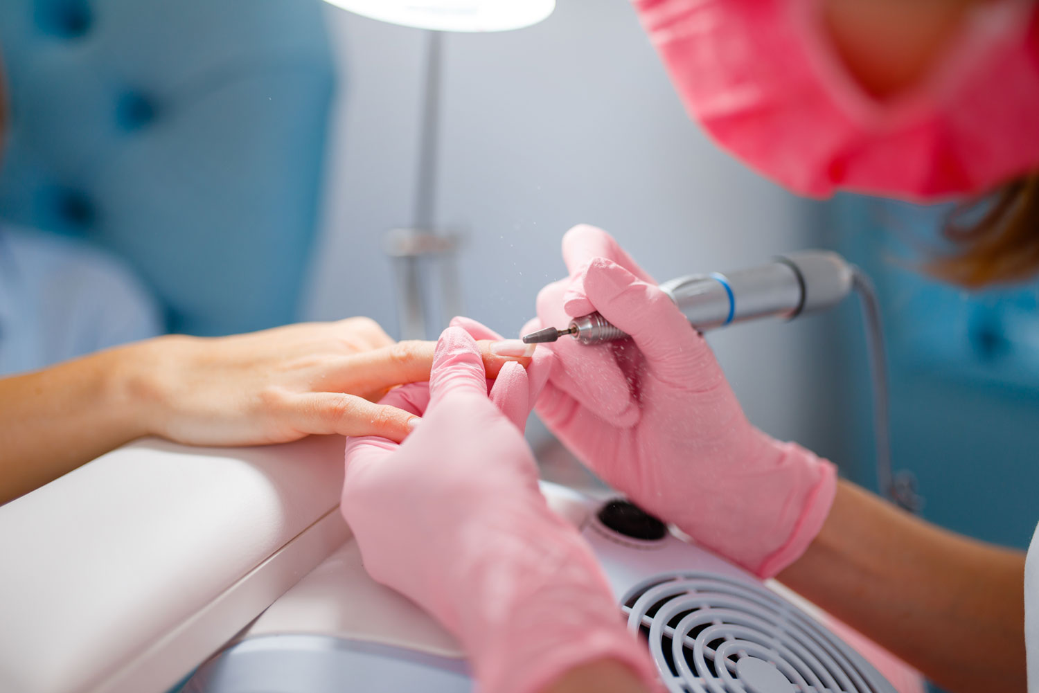 Manicura y pedicura Duboh lashes & Beauty