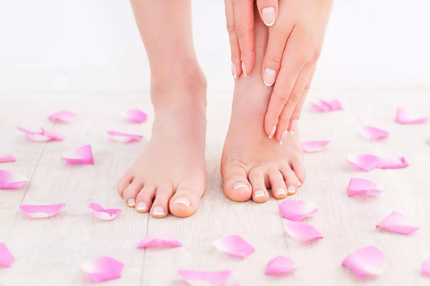 Manicura y pedicura Duboh lashes & Beauty