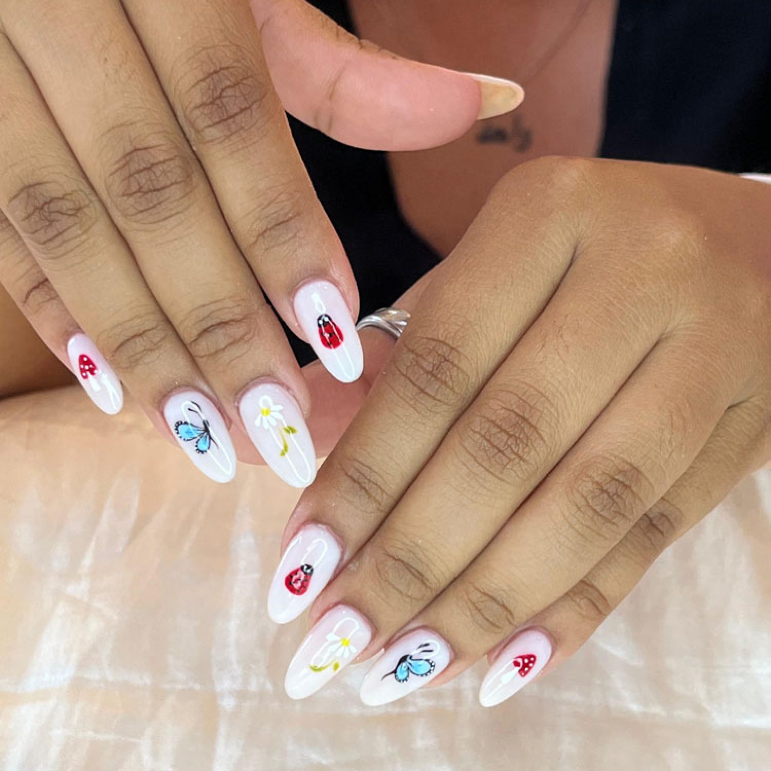 Manicura y pedicura Duboh lashes & Beauty